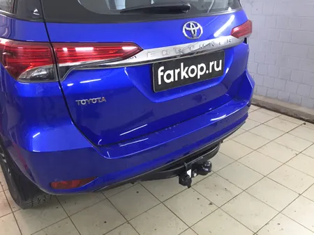 Фаркоп Oris для Toyota Fortuner 2017- Арт. 3015-F 3015-F в Новосибирск Фаркоп Oris для Toyota Fortuner 2017- Арт. 3015-F 3015-F в Новосибирск