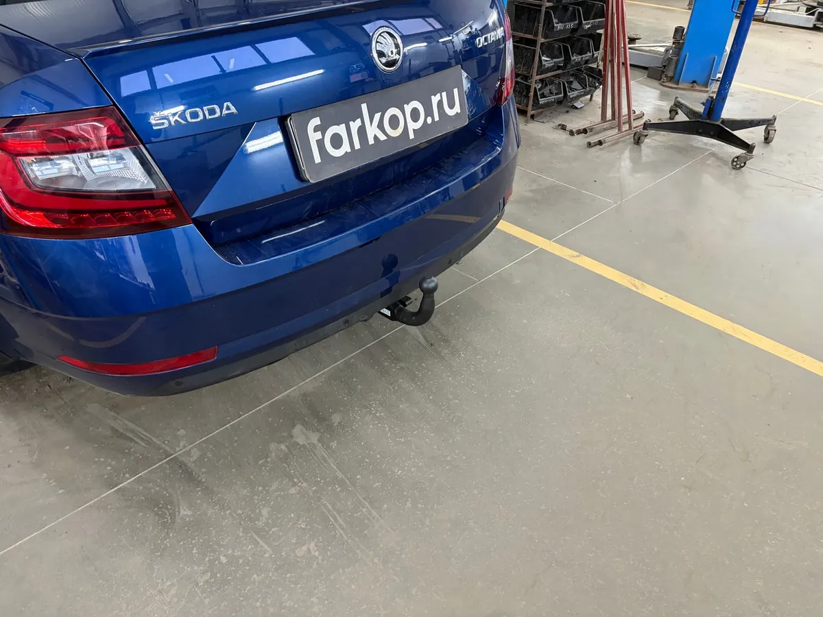 Фаркоп Steinhof для Skoda Octavia 2012-2020 V-063 в Новосибирск Фаркоп Steinhof для Skoda Octavia 2012-2020 V-063 в Новосибирск