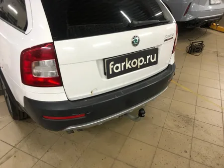 Фаркоп Galia для Skoda Octavia (лифтбек, универсал, вкл. Scout) 2005-2013 S086A в Новосибирск