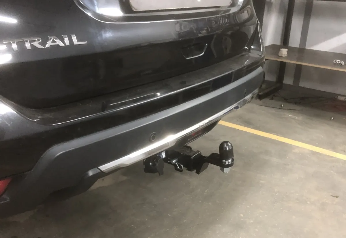 Фаркоп Berg для Nissan X-Trail 2015-2022 F.4113.001 в Новосибирск Фаркоп Berg для Nissan X-Trail 2015-2022 F.4113.001 в Новосибирск