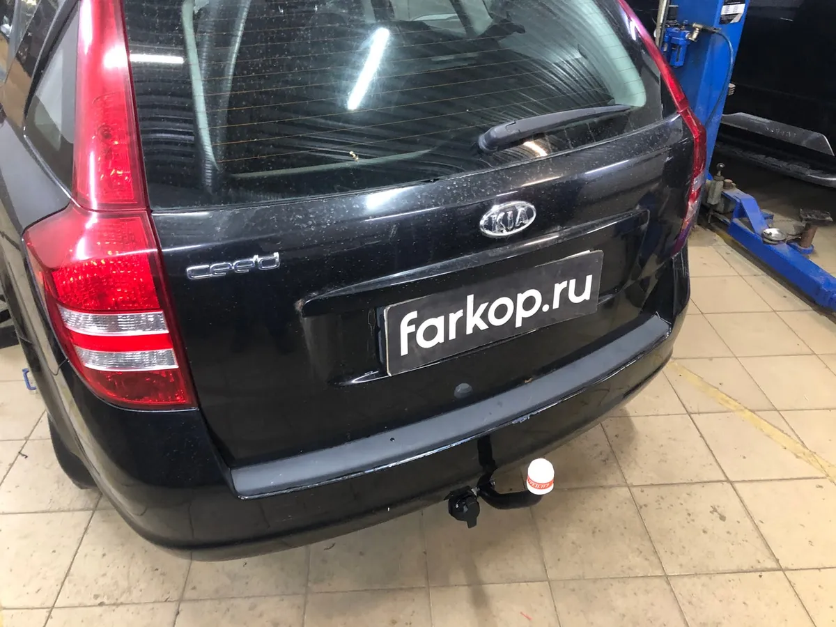 Фаркоп Трейлер для Kia Сeed (универсал) 2007-2012 Арт. 7354 7354 в Новосибирск