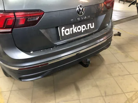 Фаркоп Galia для Volkswagen Tiguan 2017- V069V в Новосибирск