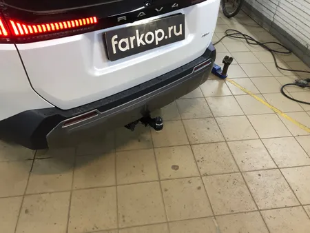 Фаркоп TowRus для Toyota RAV4 2025- 229420 в Новосибирск