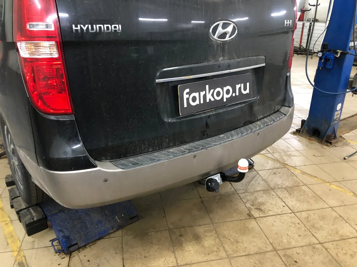Фаркоп Трейлер для Hyundai H1 2018-2023 7270 в Новосибирск Фаркоп Трейлер для Hyundai H1 2018-2023 7270 в Новосибирск