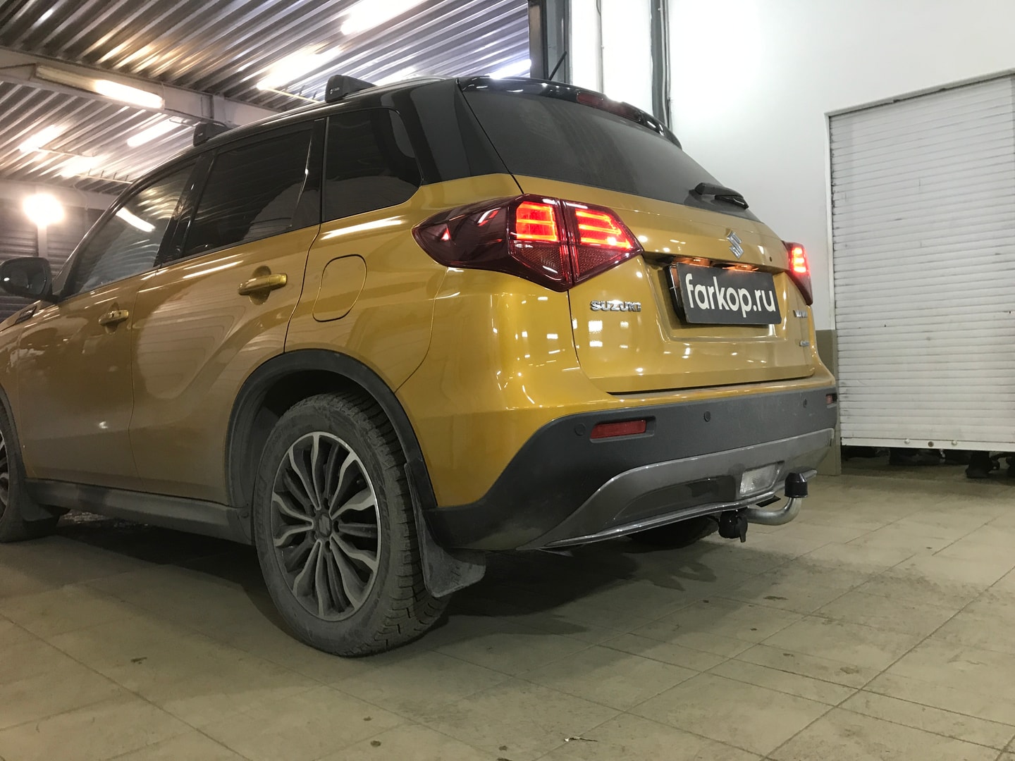 Установили фаркоп Galia для Suzuki Vitara 2021 г.