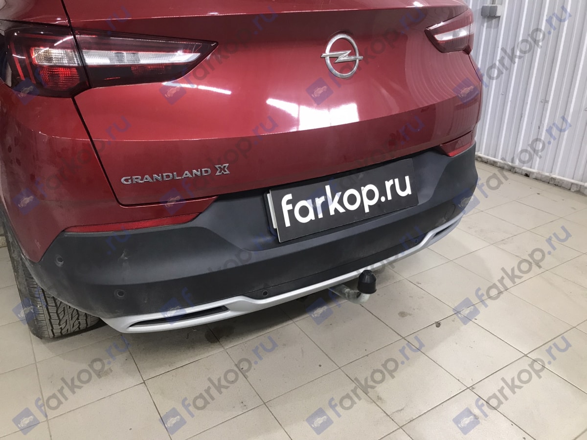 Установили фаркоп Galia для Opel Grandland X 2020 г.