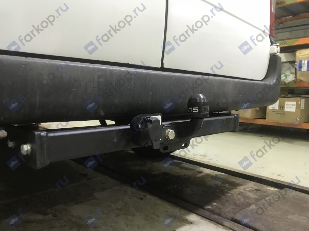 Установили фаркоп Oris для Ford Transit 2013 г.в. Установили фаркоп Oris для Ford Transit 2013 г.в.
